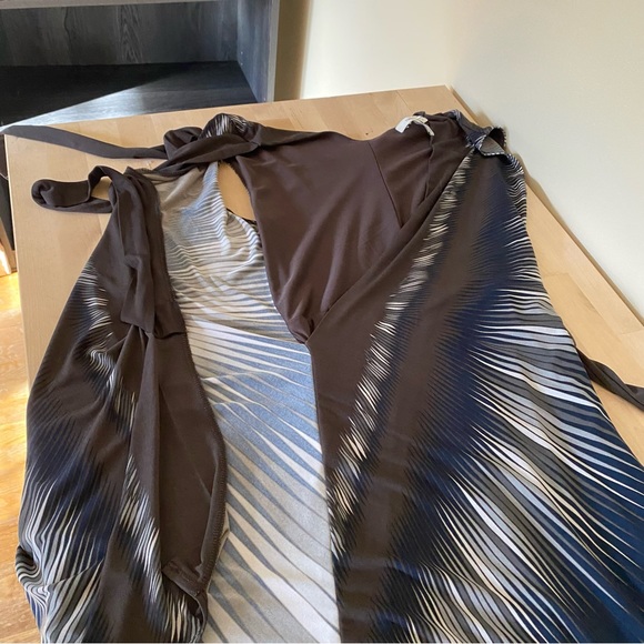 Black and Blue maxandcleo faux wraparound, sleeveless dress - Size Small - Picture 7 of 9